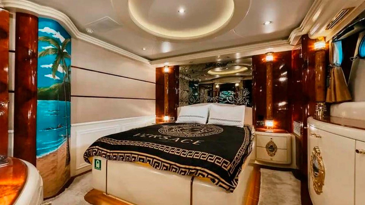 Аренда моторной яхты Custom 140 Crocus в Бодруме - Турция